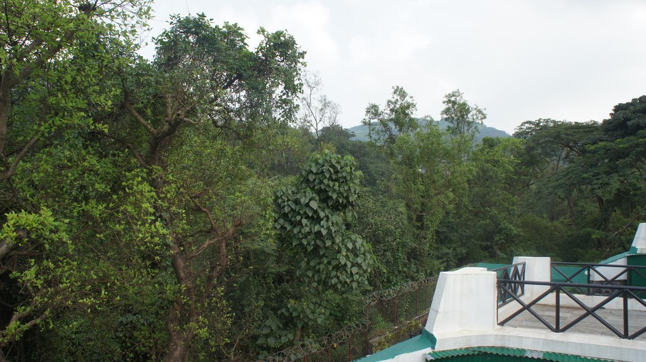 Velvet County Resort & Spa Lonavala Exterior photo
